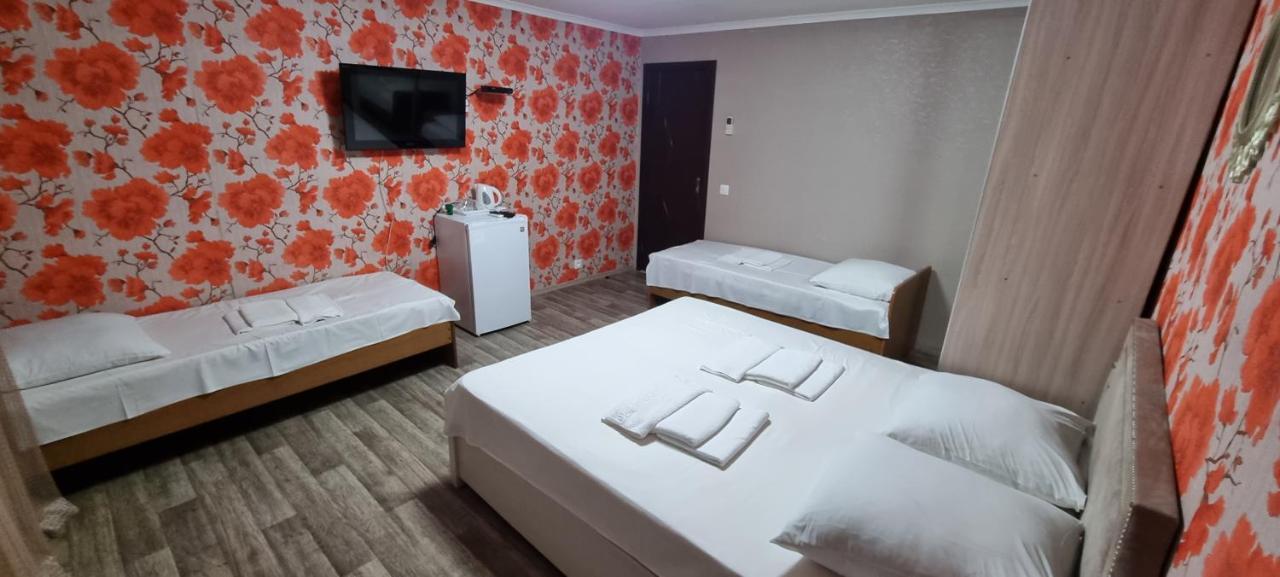 Ривер Гагра Hotel Ngoại thất bức ảnh