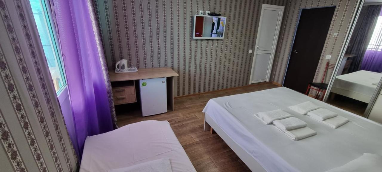 Ривер Гагра Hotel Ngoại thất bức ảnh